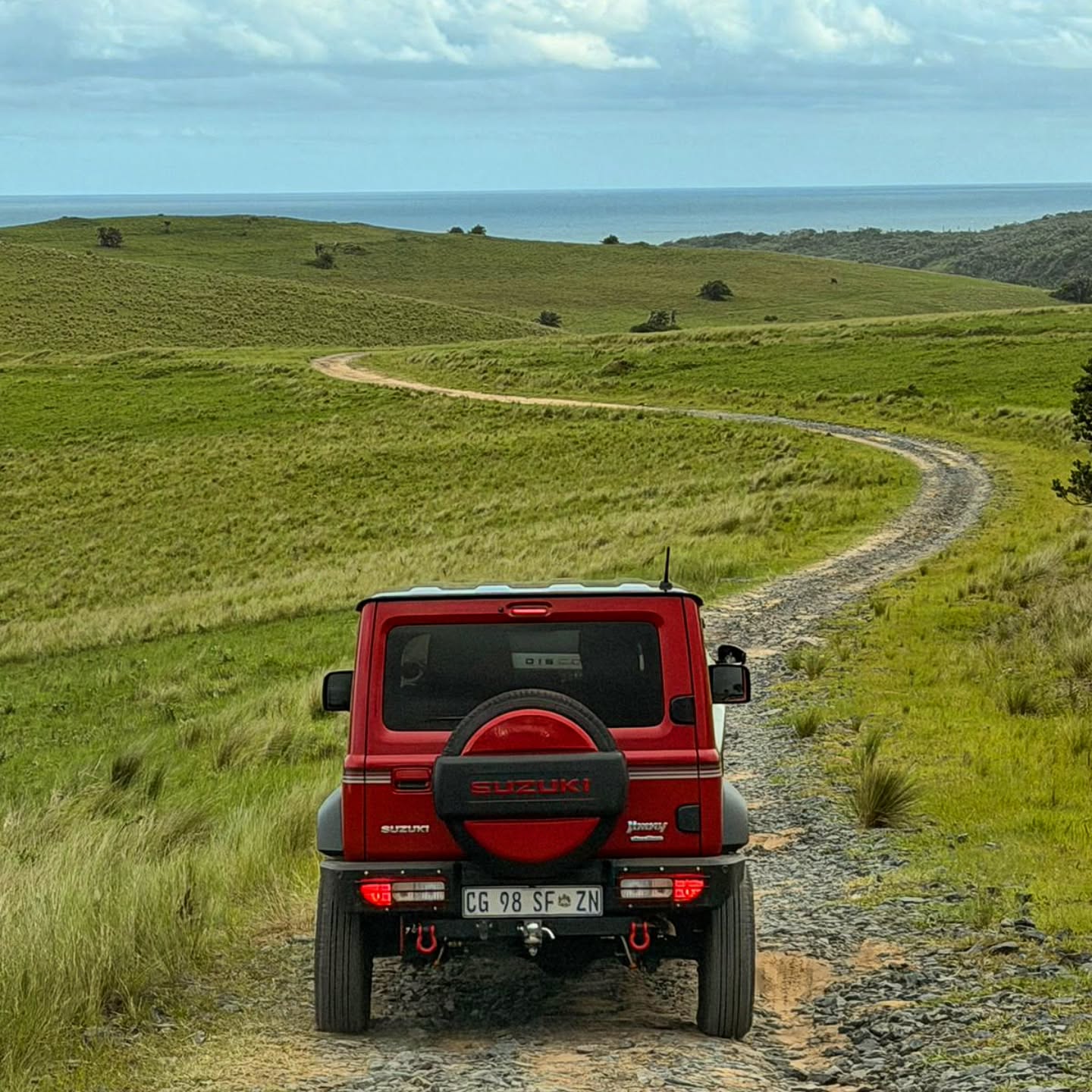 Suzuki Jimny build by @dirt_road_duo
