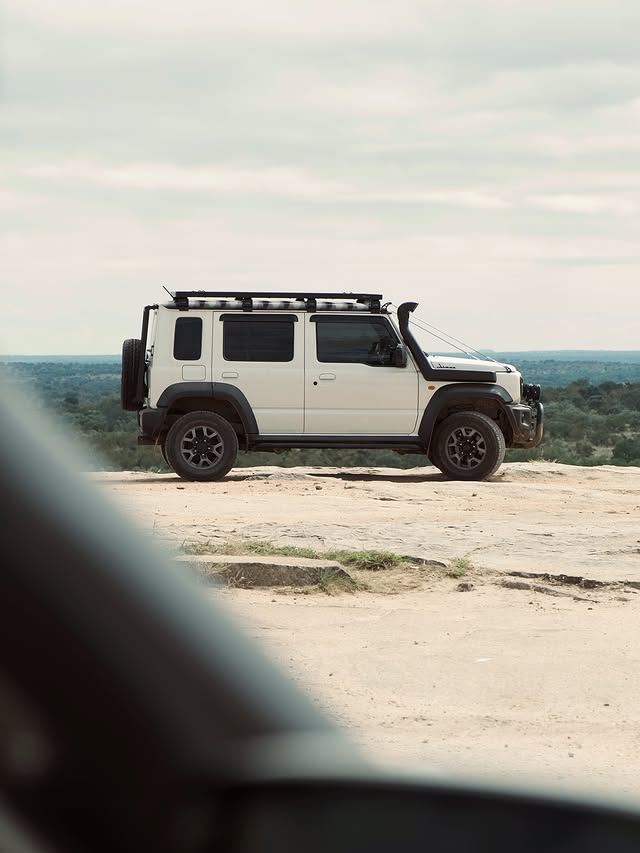 Suzuki Jimny build by @ghostjimny