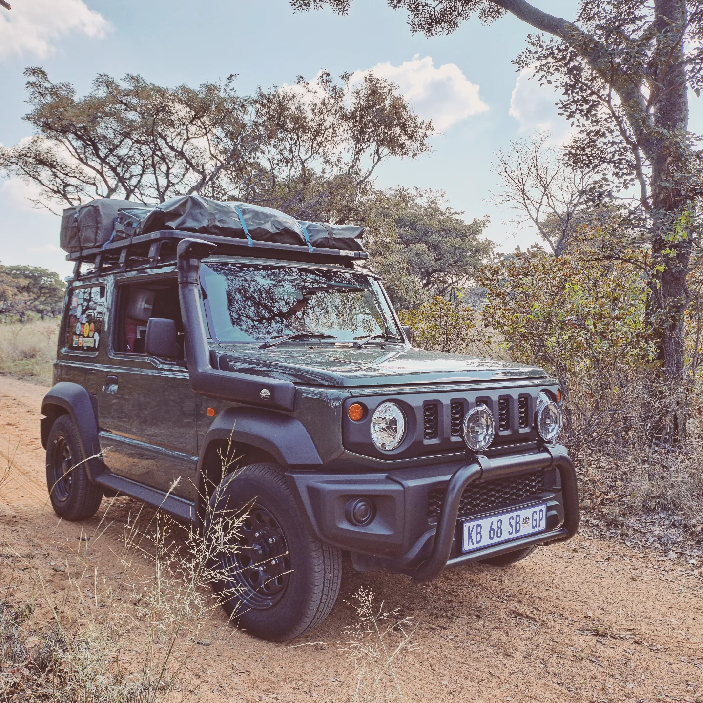 Suzuki Jimny build by @smallgreenoffroadmachine