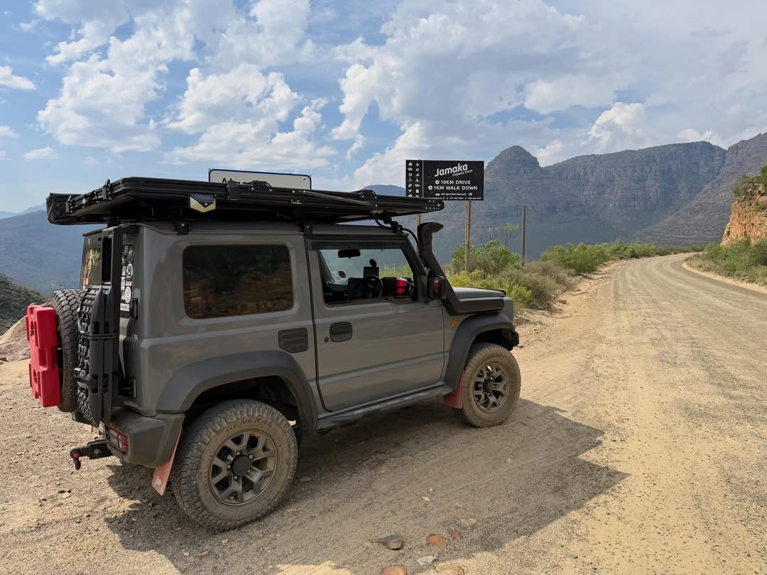 Suzuki Jimny build by @tbone_the_jimny